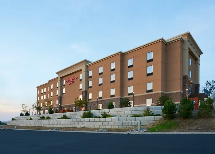 Hampton 3* Sheridan