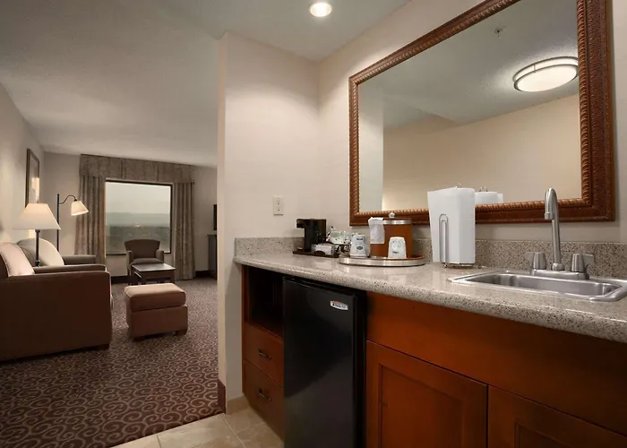 Hampton 3* Sheridan