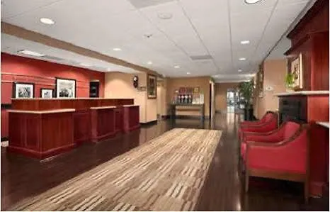 Hampton Hotel